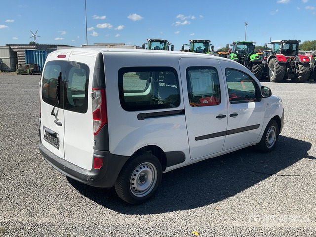 2021 Renault Kangoo 1.5DCI MAXI Cargo Van - Tavara-auto: kuva 2021 Renault Kangoo 1.5DCI MAXI Cargo Van - Tavara-auto 2021 Renault Kangoo 1.5DCI MAXI Cargo Van - Tavara-auto: kuva 2021 Renault Kangoo 1.5DCI MAXI Cargo Van - Tavara-auto