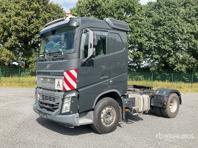 2019 Volvo FH500 4x2 S/A Sleeper Truck Tractor - Vetopöytäauto: kuva 2019 Volvo FH500 4x2 S/A Sleeper Truck Tractor - Vetopöytäauto 2019 Volvo FH500 4x2 S/A Sleeper Truck Tractor - Vetopöytäauto: kuva 2019 Volvo FH500 4x2 S/A Sleeper Truck Tractor - Vetopöytäauto