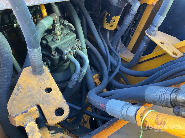 2004 JCB JS200W Wheel Excavator - Pyöräalustainen kaivinkone: kuva 2004 JCB JS200W Wheel Excavator - Pyöräalustainen kaivinkone 2004 JCB JS200W Wheel Excavator - Pyöräalustainen kaivinkone: kuva 2004 JCB JS200W Wheel Excavator - Pyöräalustainen kaivinkone