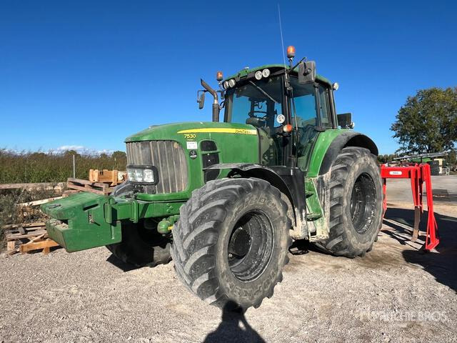 2008 John Deere 7530 4WD Tractor - Traktori: kuva 2008 John Deere 7530 4WD Tractor - Traktori 2008 John Deere 7530 4WD Tractor - Traktori: kuva 2008 John Deere 7530 4WD Tractor - Traktori