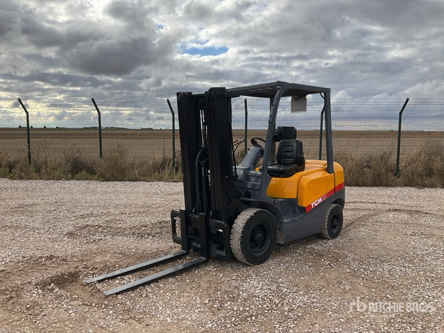 2008 TCM FHD25T3A Forklift - Dieseltrukki: kuva 2008 TCM FHD25T3A Forklift - Dieseltrukki 2008 TCM FHD25T3A Forklift - Dieseltrukki: kuva 2008 TCM FHD25T3A Forklift - Dieseltrukki