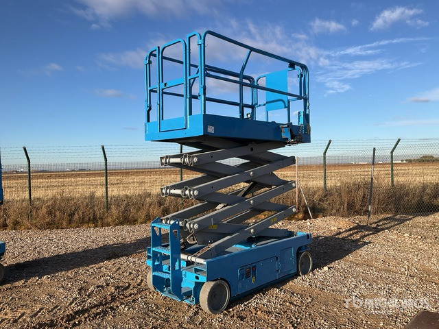 2012 Genie GS2646 Electric Scissor Lift - Saksilava: kuva 2012 Genie GS2646 Electric Scissor Lift - Saksilava 2012 Genie GS2646 Electric Scissor Lift - Saksilava: kuva 2012 Genie GS2646 Electric Scissor Lift - Saksilava