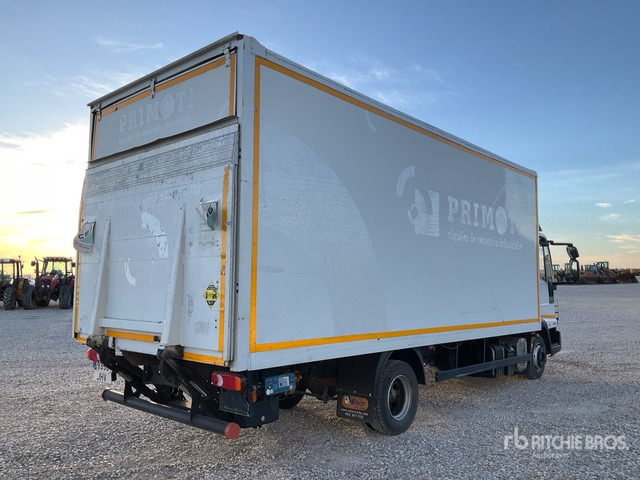 2012 Iveco Eurocargo 75E18 4x2 Van Truck - Umpikori kuorma-auto: kuva 2012 Iveco Eurocargo 75E18 4x2 Van Truck - Umpikori kuorma-auto 2012 Iveco Eurocargo 75E18 4x2 Van Truck - Umpikori kuorma-auto: kuva 2012 Iveco Eurocargo 75E18 4x2 Van Truck - Umpikori kuorma-auto