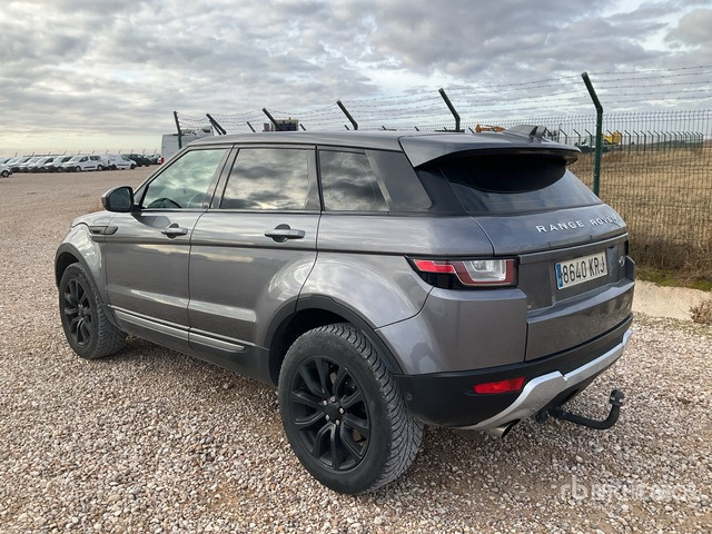 2017 Land Rover Evoque SUV - Maasturi/ Katumaasturi: kuva 2017 Land Rover Evoque SUV - Maasturi/ Katumaasturi 2017 Land Rover Evoque SUV - Maasturi/ Katumaasturi: kuva 2017 Land Rover Evoque SUV - Maasturi/ Katumaasturi