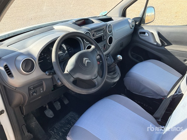 2018 Citroen Berlingo Passenger Van - Minibussi, Pikkubussi: kuva 2018 Citroen Berlingo Passenger Van - Minibussi, Pikkubussi 2018 Citroen Berlingo Passenger Van - Minibussi, Pikkubussi: kuva 2018 Citroen Berlingo Passenger Van - Minibussi, Pikkubussi