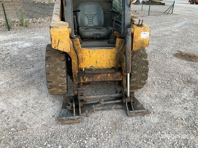 2018 Gehl R135 Mini (Inoperable) Wheel Loader - Pyöräkuormaaja: kuva 2018 Gehl R135 Mini (Inoperable) Wheel Loader - Pyöräkuormaaja 2018 Gehl R135 Mini (Inoperable) Wheel Loader - Pyöräkuormaaja: kuva 2018 Gehl R135 Mini (Inoperable) Wheel Loader - Pyöräkuormaaja