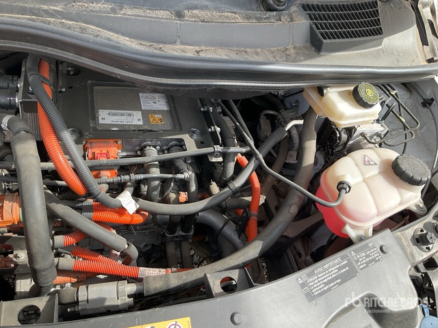 2019 Mercedes-Benz eVito Electric Cargo Van - Pakettiauto: kuva 2019 Mercedes-Benz eVito Electric Cargo Van - Pakettiauto 2019 Mercedes-Benz eVito Electric Cargo Van - Pakettiauto: kuva 2019 Mercedes-Benz eVito Electric Cargo Van - Pakettiauto