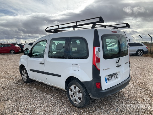 2019 Renault Kangoo Combi Passenger Van - Minibussi, Pikkubussi: kuva 2019 Renault Kangoo Combi Passenger Van - Minibussi, Pikkubussi 2019 Renault Kangoo Combi Passenger Van - Minibussi, Pikkubussi: kuva 2019 Renault Kangoo Combi Passenger Van - Minibussi, Pikkubussi