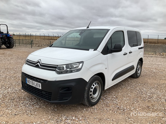 2020 Citroen Berlingo Passenger Van - Minibussi, Pikkubussi: kuva 2020 Citroen Berlingo Passenger Van - Minibussi, Pikkubussi 2020 Citroen Berlingo Passenger Van - Minibussi, Pikkubussi: kuva 2020 Citroen Berlingo Passenger Van - Minibussi, Pikkubussi