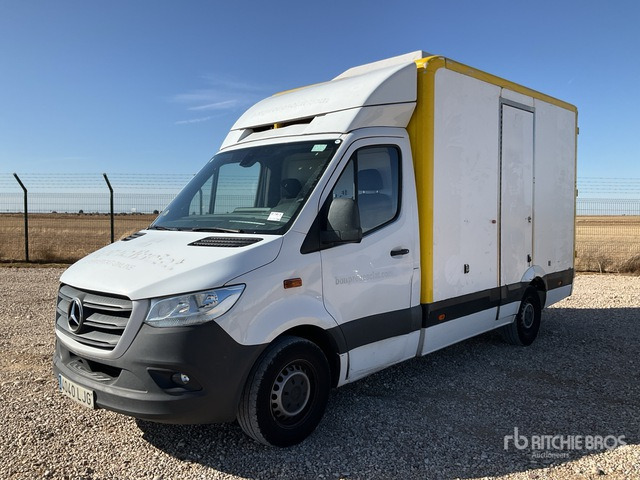 2020 Mercedes-Benz Sprinter 4x2 Refrigerated Truck - Refrigeraattori kuorma-auto: kuva 2020 Mercedes-Benz Sprinter 4x2 Refrigerated Truck - Refrigeraattori kuorma-auto 2020 Mercedes-Benz Sprinter 4x2 Refrigerated Truck - Refrigeraattori kuorma-auto: kuva 2020 Mercedes-Benz Sprinter 4x2 Refrigerated Truck - Refrigeraattori kuorma-auto