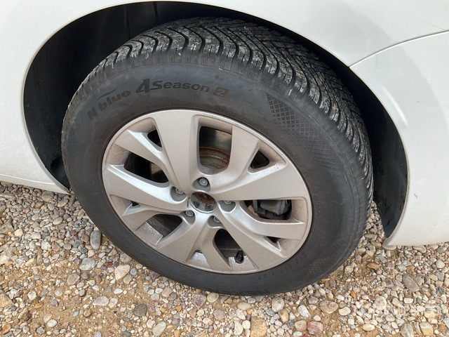 2021 Citroen C4 Grand Spacetourer Automobile - Henkilöauto: kuva 2021 Citroen C4 Grand Spacetourer Automobile - Henkilöauto 2021 Citroen C4 Grand Spacetourer Automobile - Henkilöauto: kuva 2021 Citroen C4 Grand Spacetourer Automobile - Henkilöauto