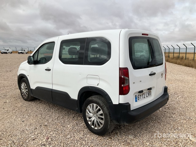 2021 Peugeot Rifter Passenger Van - Minibussi, Pikkubussi: kuva 2021 Peugeot Rifter Passenger Van - Minibussi, Pikkubussi 2021 Peugeot Rifter Passenger Van - Minibussi, Pikkubussi: kuva 2021 Peugeot Rifter Passenger Van - Minibussi, Pikkubussi