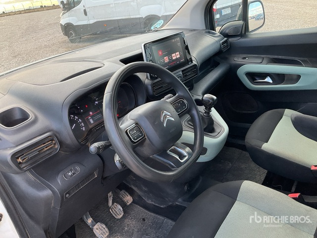 2022 Citroen Berlingo M Cargo Van - Tavara-auto: kuva 2022 Citroen Berlingo M Cargo Van - Tavara-auto 2022 Citroen Berlingo M Cargo Van - Tavara-auto: kuva 2022 Citroen Berlingo M Cargo Van - Tavara-auto