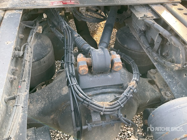 2008 Mercedes Benz Axor 1843LS 4x2 S/A Day Cab Truck Tractor - Vetopöytäauto: kuva 2008 Mercedes Benz Axor 1843LS 4x2 S/A Day Cab Truck Tractor - Vetopöytäauto 2008 Mercedes Benz Axor 1843LS 4x2 S/A Day Cab Truck Tractor - Vetopöytäauto: kuva 2008 Mercedes Benz Axor 1843LS 4x2 S/A Day Cab Truck Tractor - Vetopöytäauto