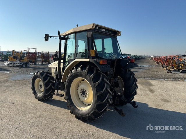 1997 Lamborghini 850 Premium 4WD Tractor - Traktori: kuva 1997 Lamborghini 850 Premium 4WD Tractor - Traktori 1997 Lamborghini 850 Premium 4WD Tractor - Traktori: kuva 1997 Lamborghini 850 Premium 4WD Tractor - Traktori