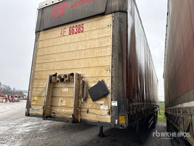 2007 Schmitz Cargobull AG S01 Curtain Side Trailer - Pressukapelliperävaunu: kuva 2007 Schmitz Cargobull AG S01 Curtain Side Trailer - Pressukapelliperävaunu 2007 Schmitz Cargobull AG S01 Curtain Side Trailer - Pressukapelliperävaunu: kuva 2007 Schmitz Cargobull AG S01 Curtain Side Trailer - Pressukapelliperävaunu