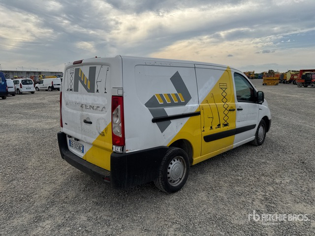 2009 Fiat Scudo Autocarro furgonato - Pieni pakettiauto: kuva 2009 Fiat Scudo Autocarro furgonato - Pieni pakettiauto 2009 Fiat Scudo Autocarro furgonato - Pieni pakettiauto: kuva 2009 Fiat Scudo Autocarro furgonato - Pieni pakettiauto
