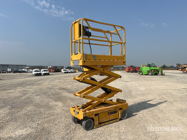 2009 Haulotte OPTIMUM6 Electric Scissor Lift - Saksilava: kuva 2009 Haulotte OPTIMUM6 Electric Scissor Lift - Saksilava 2009 Haulotte OPTIMUM6 Electric Scissor Lift - Saksilava: kuva 2009 Haulotte OPTIMUM6 Electric Scissor Lift - Saksilava