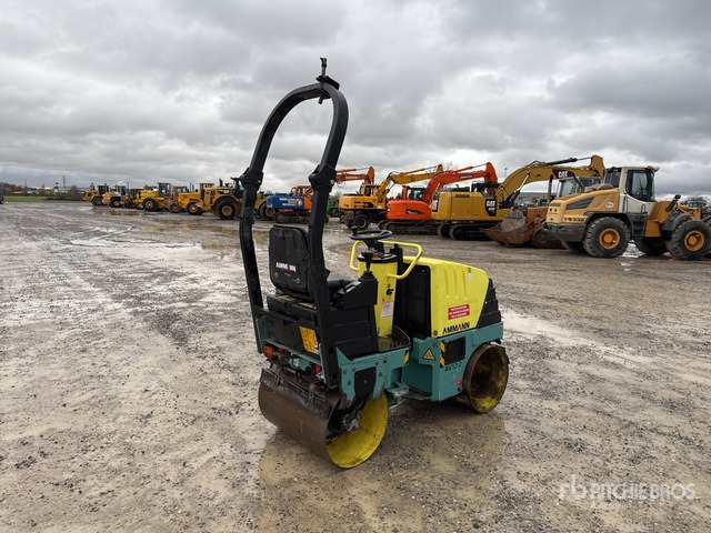 2010 Ammann AV12-2 Double Drum Roller - Tiejyrä: kuva 2010 Ammann AV12-2 Double Drum Roller - Tiejyrä 2010 Ammann AV12-2 Double Drum Roller - Tiejyrä: kuva 2010 Ammann AV12-2 Double Drum Roller - Tiejyrä