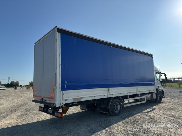 2011 Iveco Eurocargo 160E28 4x2 Curtain Side Truck - Pressukapelli kuorma-auto: kuva 2011 Iveco Eurocargo 160E28 4x2 Curtain Side Truck - Pressukapelli kuorma-auto 2011 Iveco Eurocargo 160E28 4x2 Curtain Side Truck - Pressukapelli kuorma-auto: kuva 2011 Iveco Eurocargo 160E28 4x2 Curtain Side Truck - Pressukapelli kuorma-auto
