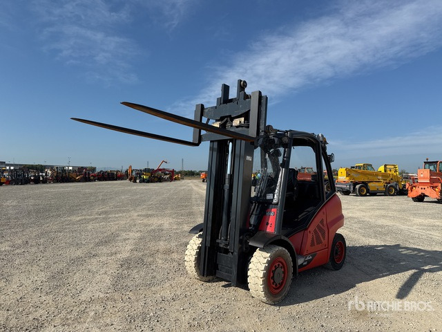 2011 Linde H40D 4000 kg Forklift - Vastapainotrukki: kuva 2011 Linde H40D 4000 kg Forklift - Vastapainotrukki 2011 Linde H40D 4000 kg Forklift - Vastapainotrukki: kuva 2011 Linde H40D 4000 kg Forklift - Vastapainotrukki