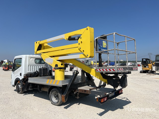 2011 Renault 2011 Socage DA320 20 m on (Inop ... Bucket Truck - Itsekulkevat henkilönostimet: kuva 2011 Renault 2011 Socage DA320 20 m on (Inop ... Bucket Truck - Itsekulkevat henkilönostimet 2011 Renault 2011 Socage DA320 20 m on (Inop ... Bucket Truck - Itsekulkevat henkilönostimet: kuva 2011 Renault 2011 Socage DA320 20 m on (Inop ... Bucket Truck - Itsekulkevat henkilönostimet