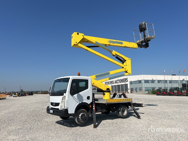 2011 Renault Maxity 2011 Socage DA324 24 m on Bucket Truck - Itsekulkevat henkilönostimet: kuva 2011 Renault Maxity 2011 Socage DA324 24 m on Bucket Truck - Itsekulkevat henkilönostimet 2011 Renault Maxity 2011 Socage DA324 24 m on Bucket Truck - Itsekulkevat henkilönostimet: kuva 2011 Renault Maxity 2011 Socage DA324 24 m on Bucket Truck - Itsekulkevat henkilönostimet