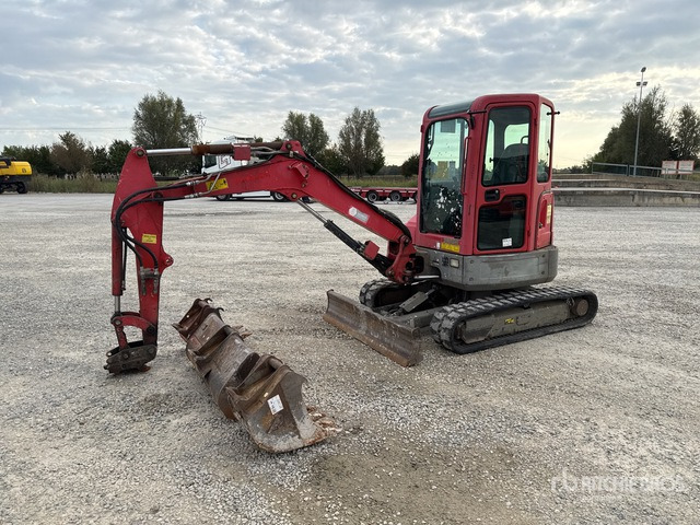 2013 Bobcat E35EM Mini escavatore: <6.6t - Minikuormaaja: kuva 2013 Bobcat E35EM Mini escavatore: <6.6t - Minikuormaaja 2013 Bobcat E35EM Mini escavatore: <6.6t - Minikuormaaja: kuva 2013 Bobcat E35EM Mini escavatore: <6.6t - Minikuormaaja