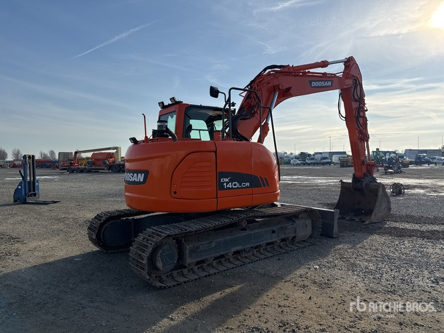 2013 Doosan DX140LCR-3 Tracked Excavator - Telakaivukone: kuva 2013 Doosan DX140LCR-3 Tracked Excavator - Telakaivukone 2013 Doosan DX140LCR-3 Tracked Excavator - Telakaivukone: kuva 2013 Doosan DX140LCR-3 Tracked Excavator - Telakaivukone