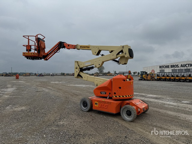 2013 JLG E400AJPN Electric Articulating Boom Lift - Puomilava: kuva 2013 JLG E400AJPN Electric Articulating Boom Lift - Puomilava 2013 JLG E400AJPN Electric Articulating Boom Lift - Puomilava: kuva 2013 JLG E400AJPN Electric Articulating Boom Lift - Puomilava