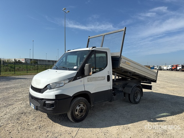 2015 Iveco Daily 35-110 Autocarro ribaltabile: carichi leggeri - Kippilava-auto: kuva 2015 Iveco Daily 35-110 Autocarro ribaltabile: carichi leggeri - Kippilava-auto 2015 Iveco Daily 35-110 Autocarro ribaltabile: carichi leggeri - Kippilava-auto: kuva 2015 Iveco Daily 35-110 Autocarro ribaltabile: carichi leggeri - Kippilava-auto
