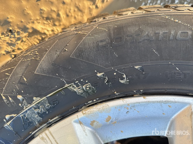 2016 Mitsubishi Pajero 3.2 SWB 4WD SUV - Maasturi/ Katumaasturi: kuva 2016 Mitsubishi Pajero 3.2 SWB 4WD SUV - Maasturi/ Katumaasturi 2016 Mitsubishi Pajero 3.2 SWB 4WD SUV - Maasturi/ Katumaasturi: kuva 2016 Mitsubishi Pajero 3.2 SWB 4WD SUV - Maasturi/ Katumaasturi