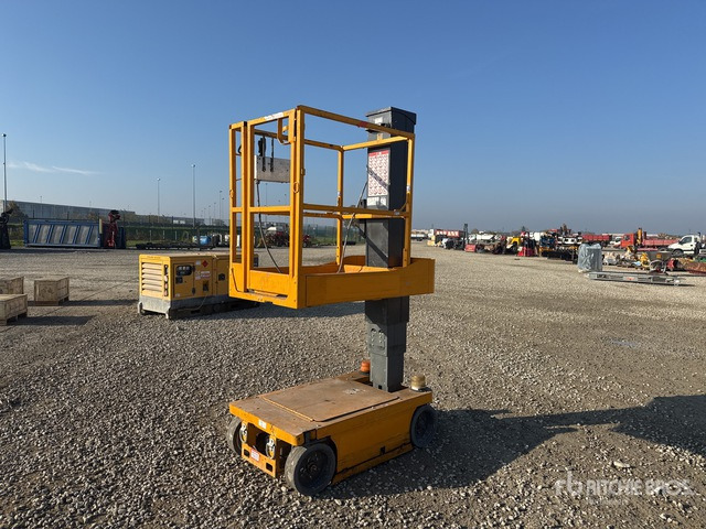 2017 Skyjack SJ12 Vertical Mast Lift - Pystymastonostin: kuva 2017 Skyjack SJ12 Vertical Mast Lift - Pystymastonostin 2017 Skyjack SJ12 Vertical Mast Lift - Pystymastonostin: kuva 2017 Skyjack SJ12 Vertical Mast Lift - Pystymastonostin