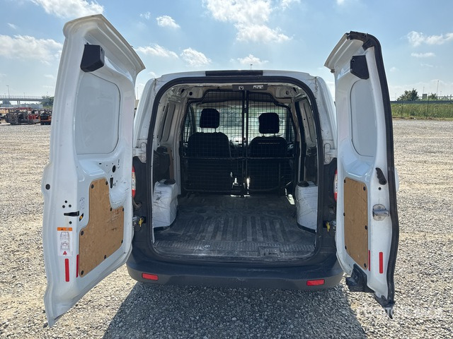 2018 Ford Transit Courier Autocarro furgonato - Pieni pakettiauto: kuva 2018 Ford Transit Courier Autocarro furgonato - Pieni pakettiauto 2018 Ford Transit Courier Autocarro furgonato - Pieni pakettiauto: kuva 2018 Ford Transit Courier Autocarro furgonato - Pieni pakettiauto