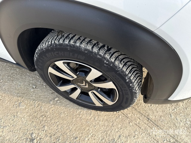 2019 Citroen C3 Aircross PURETECH 110 SeS SHINE Automobile - Henkilöauto: kuva 2019 Citroen C3 Aircross PURETECH 110 SeS SHINE Automobile - Henkilöauto 2019 Citroen C3 Aircross PURETECH 110 SeS SHINE Automobile - Henkilöauto: kuva 2019 Citroen C3 Aircross PURETECH 110 SeS SHINE Automobile - Henkilöauto