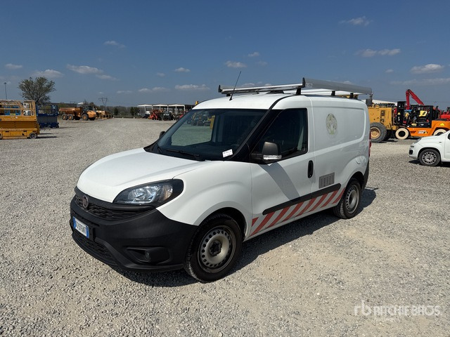 2020 Fiat Doblo Autocarro furgonato - Pieni pakettiauto: kuva 2020 Fiat Doblo Autocarro furgonato - Pieni pakettiauto 2020 Fiat Doblo Autocarro furgonato - Pieni pakettiauto: kuva 2020 Fiat Doblo Autocarro furgonato - Pieni pakettiauto