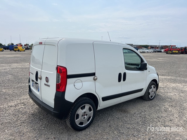 2020 Fiat Fiorino Autocarro furgonato - Pieni pakettiauto: kuva 2020 Fiat Fiorino Autocarro furgonato - Pieni pakettiauto 2020 Fiat Fiorino Autocarro furgonato - Pieni pakettiauto: kuva 2020 Fiat Fiorino Autocarro furgonato - Pieni pakettiauto