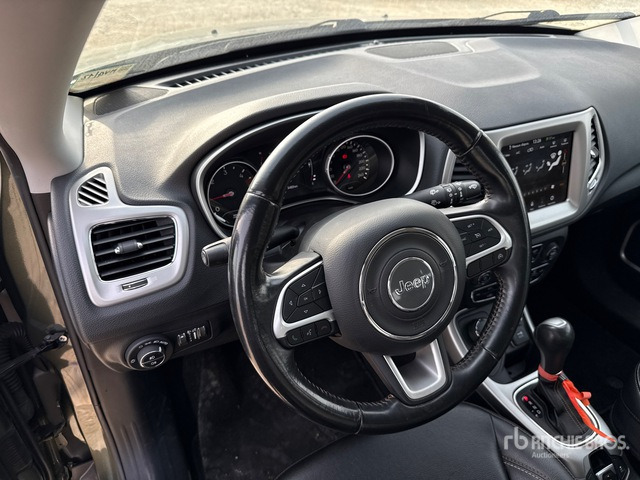 2020 Jeep Compass SUV - Maasturi/ Katumaasturi: kuva 2020 Jeep Compass SUV - Maasturi/ Katumaasturi 2020 Jeep Compass SUV - Maasturi/ Katumaasturi: kuva 2020 Jeep Compass SUV - Maasturi/ Katumaasturi