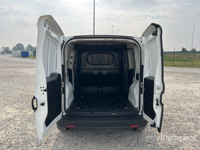 2021 Fiat Doblo CARGO CH1 LOUNGE 1.3 MJET 95CV ... Van Truck - Pieni pakettiauto: kuva 2021 Fiat Doblo CARGO CH1 LOUNGE 1.3 MJET 95CV ... Van Truck - Pieni pakettiauto 2021 Fiat Doblo CARGO CH1 LOUNGE 1.3 MJET 95CV ... Van Truck - Pieni pakettiauto: kuva 2021 Fiat Doblo CARGO CH1 LOUNGE 1.3 MJET 95CV ... Van Truck - Pieni pakettiauto