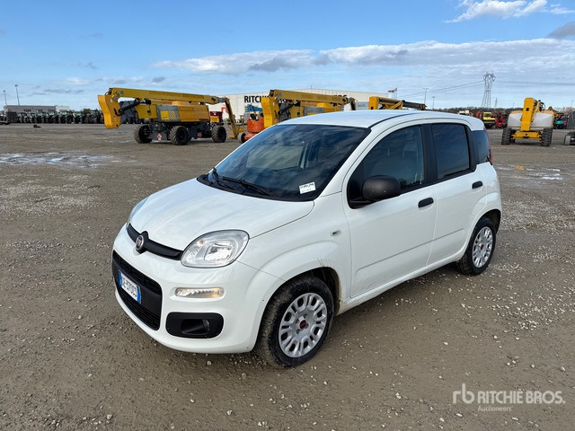 2021 Fiat Panda BERLINA 1.0 70CV HYBRID EURO 6D ... Automobile - Henkilöauto: kuva 2021 Fiat Panda BERLINA 1.0 70CV HYBRID EURO 6D ... Automobile - Henkilöauto 2021 Fiat Panda BERLINA 1.0 70CV HYBRID EURO 6D ... Automobile - Henkilöauto: kuva 2021 Fiat Panda BERLINA 1.0 70CV HYBRID EURO 6D ... Automobile - Henkilöauto