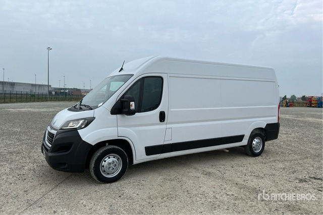 2021 Peugeot Boxer 333 L3H2 2.2 BLUEHDI 140CV S&S Van Truck - Pakettiauto: kuva 2021 Peugeot Boxer 333 L3H2 2.2 BLUEHDI 140CV S&S Van Truck - Pakettiauto 2021 Peugeot Boxer 333 L3H2 2.2 BLUEHDI 140CV S&S Van Truck - Pakettiauto: kuva 2021 Peugeot Boxer 333 L3H2 2.2 BLUEHDI 140CV S&S Van Truck - Pakettiauto