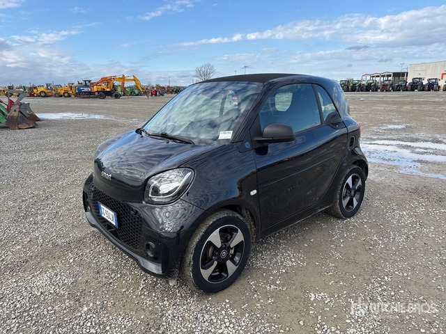 2021 SMART Fortwo COUP EQ 60KW PASSION Automobile - Henkilöauto: kuva 2021 SMART Fortwo COUP EQ 60KW PASSION Automobile - Henkilöauto 2021 SMART Fortwo COUP EQ 60KW PASSION Automobile - Henkilöauto: kuva 2021 SMART Fortwo COUP EQ 60KW PASSION Automobile - Henkilöauto