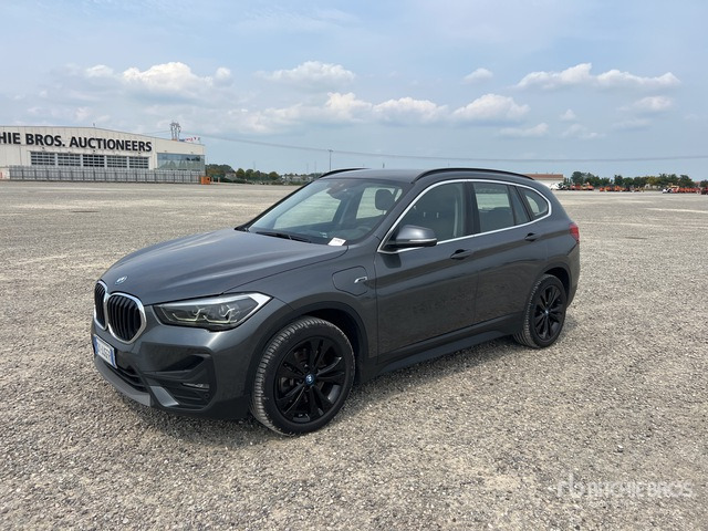 2022 BMW X1 Hybrid xDrive 25e Automobile - Henkilöauto: kuva 2022 BMW X1 Hybrid xDrive 25e Automobile - Henkilöauto 2022 BMW X1 Hybrid xDrive 25e Automobile - Henkilöauto: kuva 2022 BMW X1 Hybrid xDrive 25e Automobile - Henkilöauto
