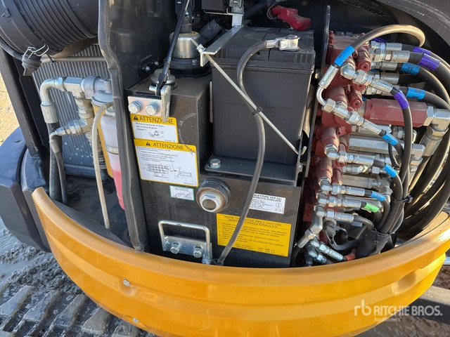 2022 Kato Imer 37 V5 Mini Excavator: <6.6t - Minikuormaaja: kuva 2022 Kato Imer 37 V5 Mini Excavator: <6.6t - Minikuormaaja 2022 Kato Imer 37 V5 Mini Excavator: <6.6t - Minikuormaaja: kuva 2022 Kato Imer 37 V5 Mini Excavator: <6.6t - Minikuormaaja