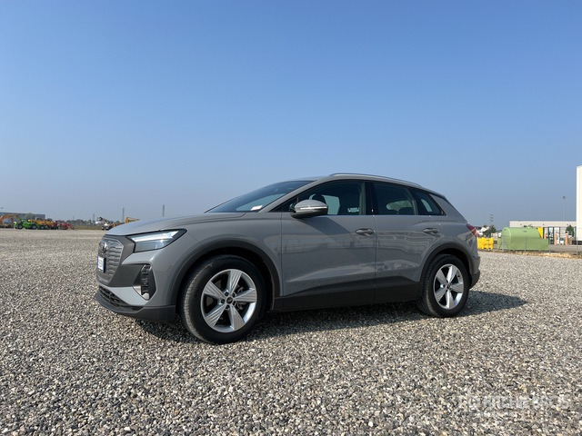 2023 Audi Q4 Electric E-TRON SUV - Maasturi/ Katumaasturi: kuva 2023 Audi Q4 Electric E-TRON SUV - Maasturi/ Katumaasturi 2023 Audi Q4 Electric E-TRON SUV - Maasturi/ Katumaasturi: kuva 2023 Audi Q4 Electric E-TRON SUV - Maasturi/ Katumaasturi