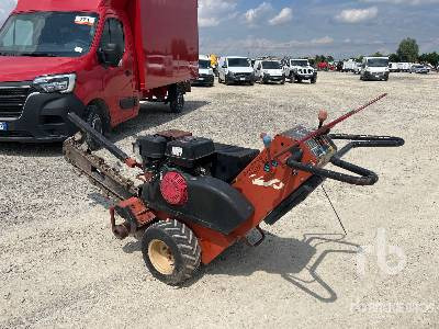 DITCH WITCH 1330 - Ojankaivuukone: kuva DITCH WITCH 1330 - Ojankaivuukone DITCH WITCH 1330 - Ojankaivuukone: kuva DITCH WITCH 1330 - Ojankaivuukone