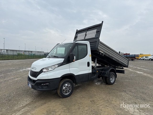 Iveco Daily 35-120 Autocarro ribaltabile: carichi leggeri - Kippilava-auto: kuva Iveco Daily 35-120 Autocarro ribaltabile: carichi leggeri - Kippilava-auto Iveco Daily 35-120 Autocarro ribaltabile: carichi leggeri - Kippilava-auto: kuva Iveco Daily 35-120 Autocarro ribaltabile: carichi leggeri - Kippilava-auto
