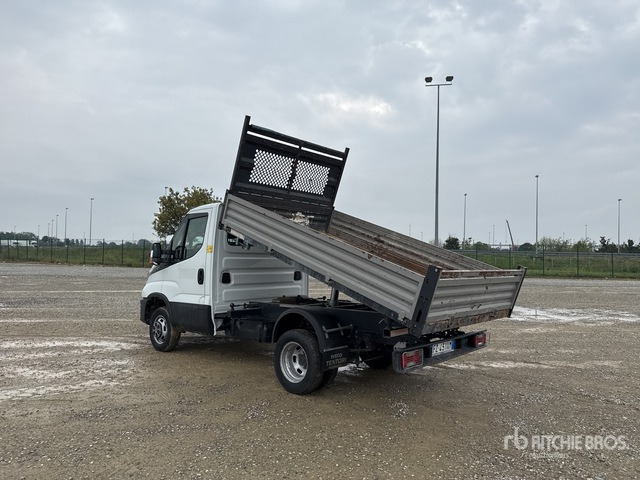 Iveco Daily 35-120 Autocarro ribaltabile: carichi leggeri - Kippilava-auto: kuva Iveco Daily 35-120 Autocarro ribaltabile: carichi leggeri - Kippilava-auto Iveco Daily 35-120 Autocarro ribaltabile: carichi leggeri - Kippilava-auto: kuva Iveco Daily 35-120 Autocarro ribaltabile: carichi leggeri - Kippilava-auto