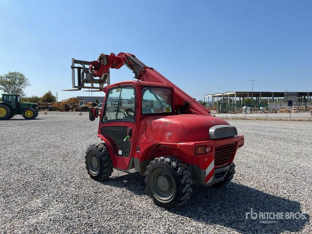 JCB 520-40 Sollevatore telescopico - Kurottaja: kuva JCB 520-40 Sollevatore telescopico - Kurottaja JCB 520-40 Sollevatore telescopico - Kurottaja: kuva JCB 520-40 Sollevatore telescopico - Kurottaja