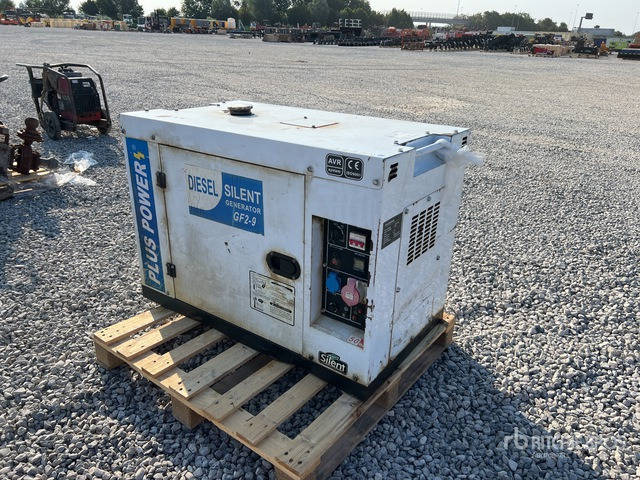 Plus Power GF2-9 Generator Set - Sähkögeneraattori: kuva Plus Power GF2-9 Generator Set - Sähkögeneraattori Plus Power GF2-9 Generator Set - Sähkögeneraattori: kuva Plus Power GF2-9 Generator Set - Sähkögeneraattori